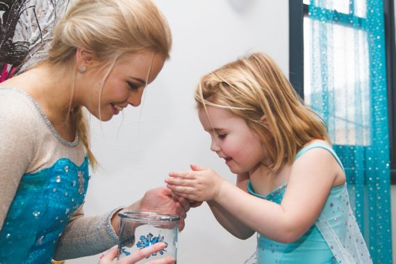magic-with-elsa magic-with-elsa